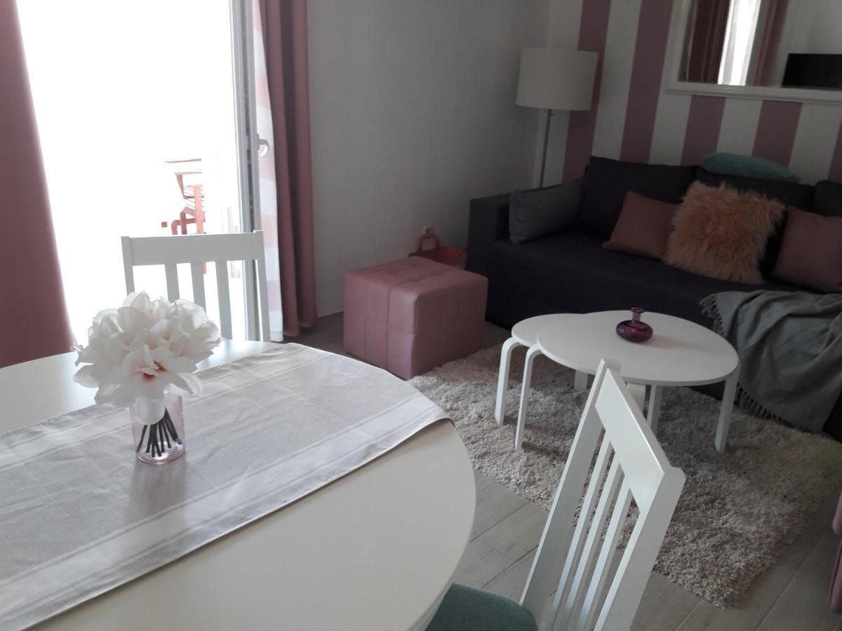 Apartments Melin Малинска Екстериор снимка