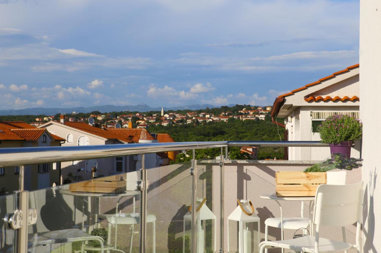 Apartments Melin Малинска Екстериор снимка