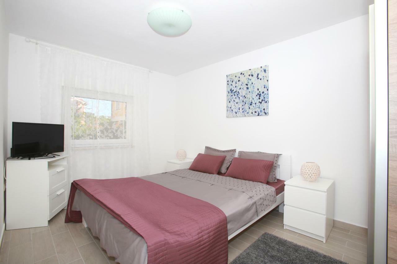 Apartments Melin Малинска Екстериор снимка