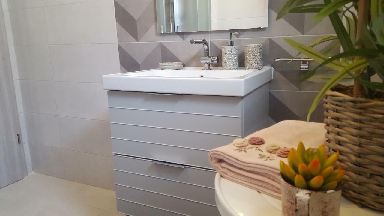 Apartments Melin Малинска Екстериор снимка