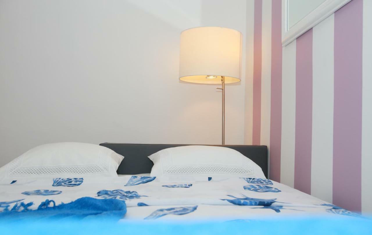 Apartments Melin Малинска Екстериор снимка