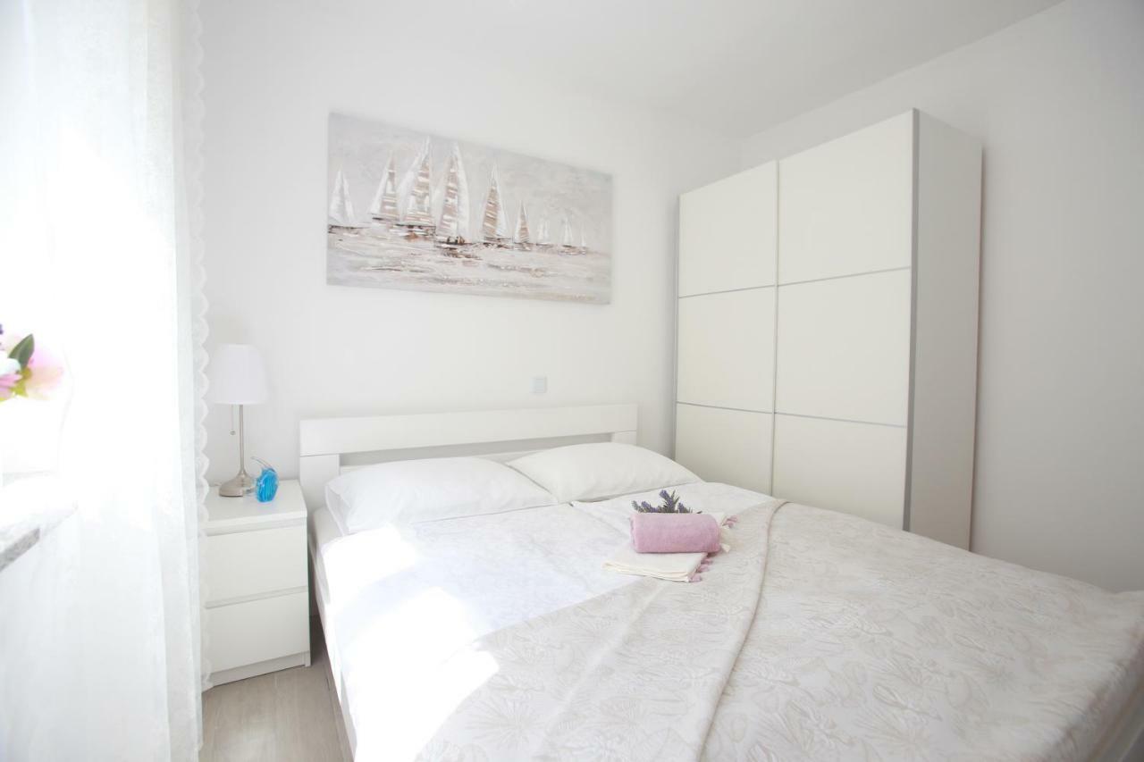 Apartments Melin Малинска Екстериор снимка