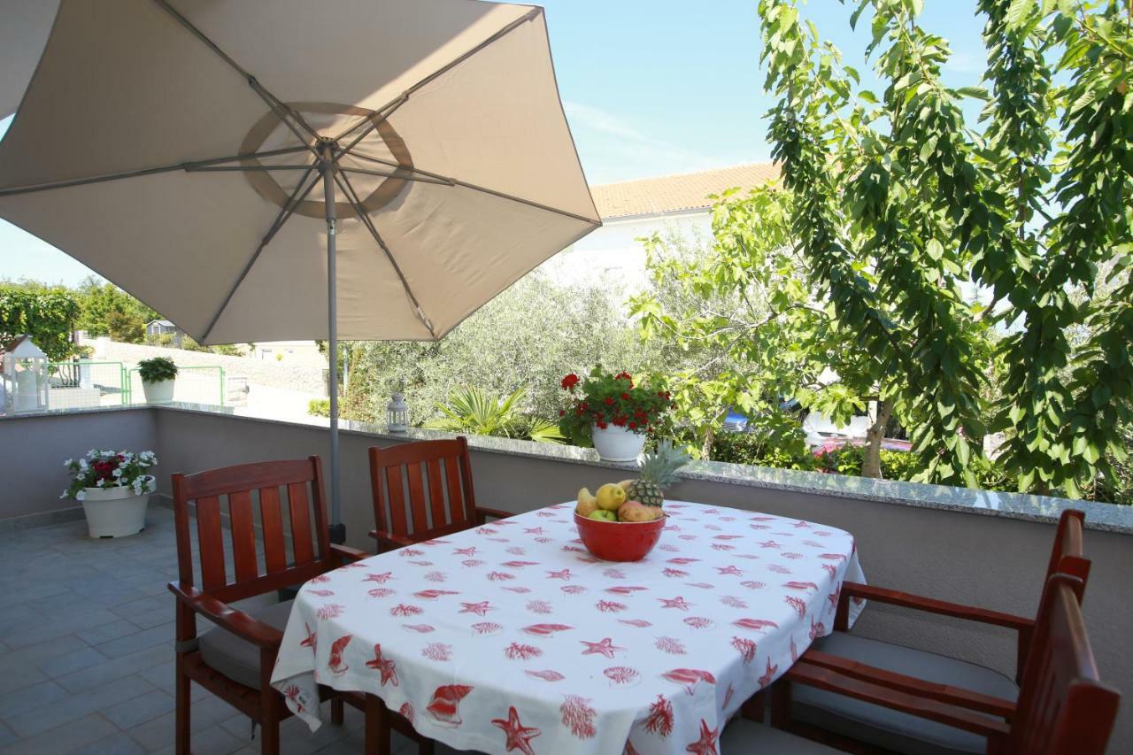 Apartments Melin Малинска Екстериор снимка